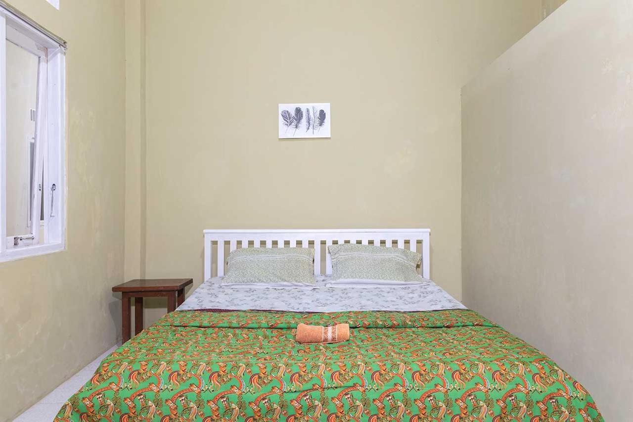 Onong'S Homestay & Cafe Tomohon Eksteriør billede
