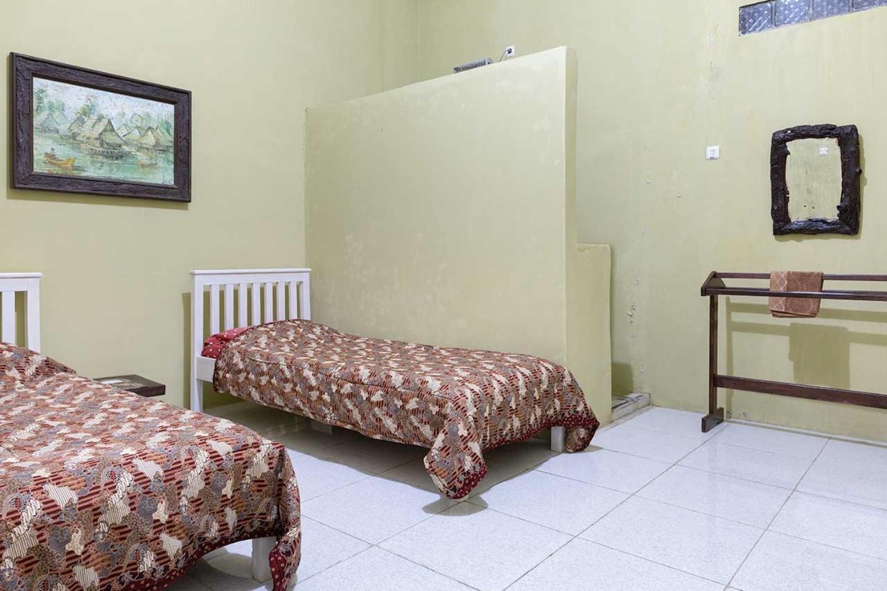 Onong'S Homestay & Cafe Tomohon Eksteriør billede